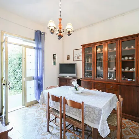 125b - Casa San Lorenzo, 15minuti A Piedi Mare E
